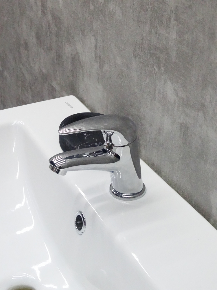 Смеситель для умывальника Mini GROSS AQUA 6215213C