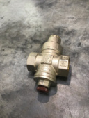 Редуктор давления 3/4" диап регул: 1-4 бар, с выход. под манометр STOUT